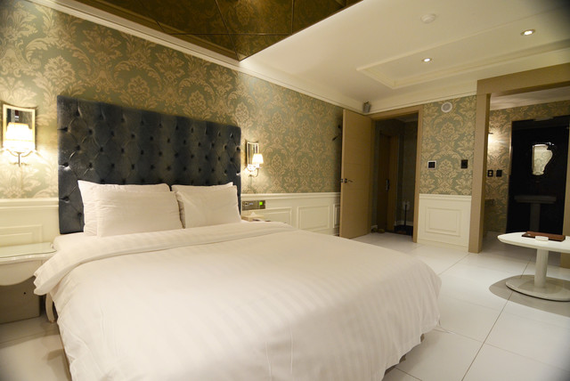 서초 LAVA 교대남부터미널