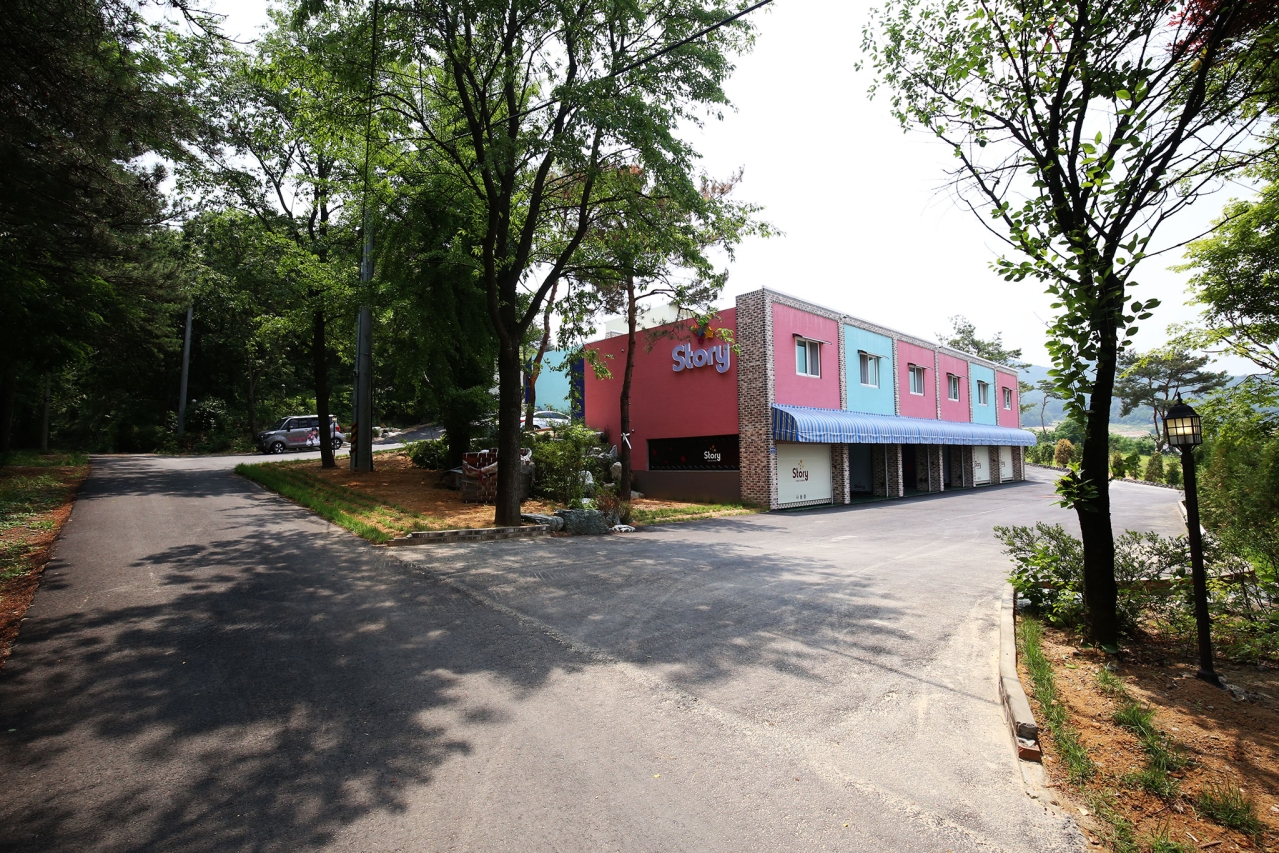 충주 스토리 무인텔 외관