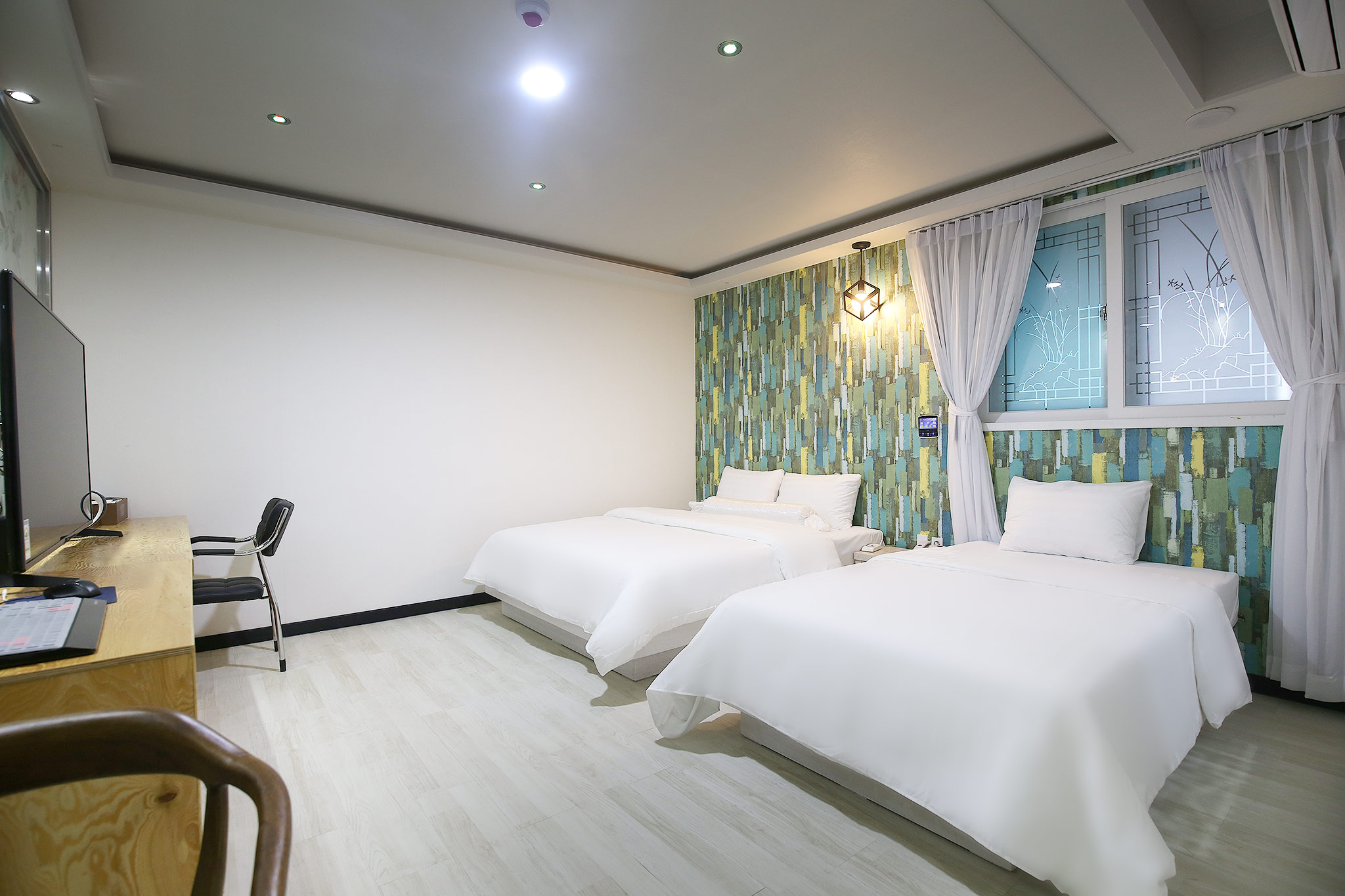 트윈룸(무료조식)