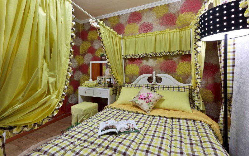 room detail thumbnail 1