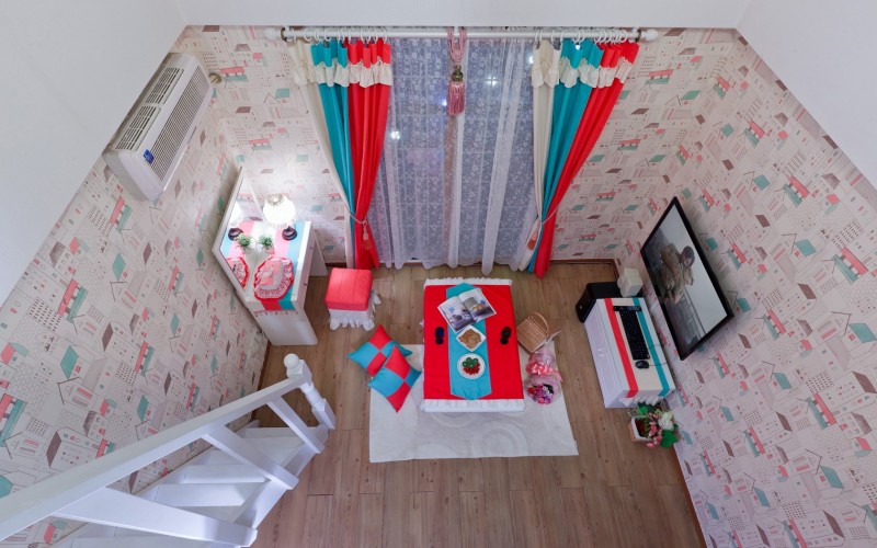 room detail thumbnail 2