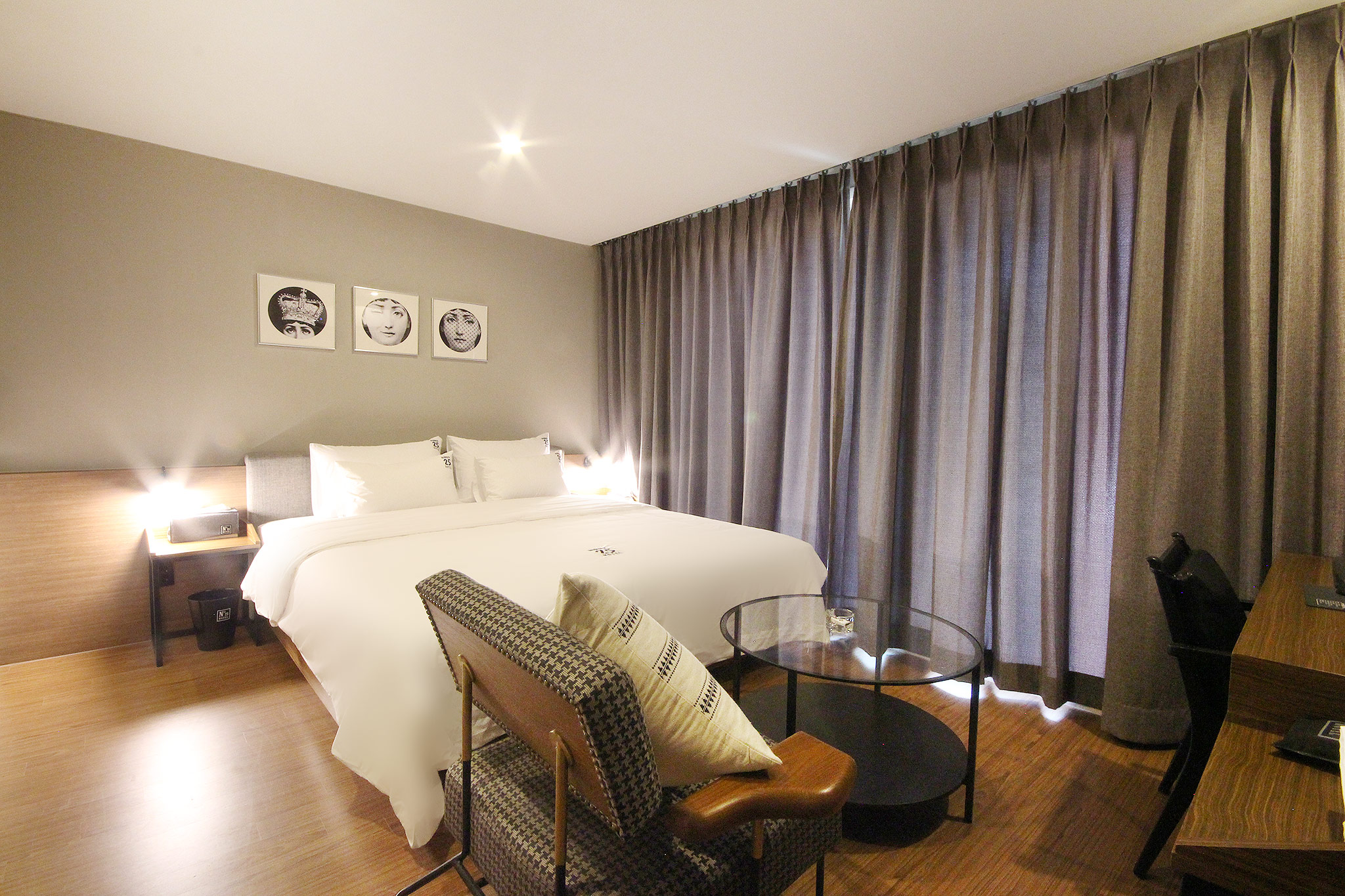 room detail thumbnail 0