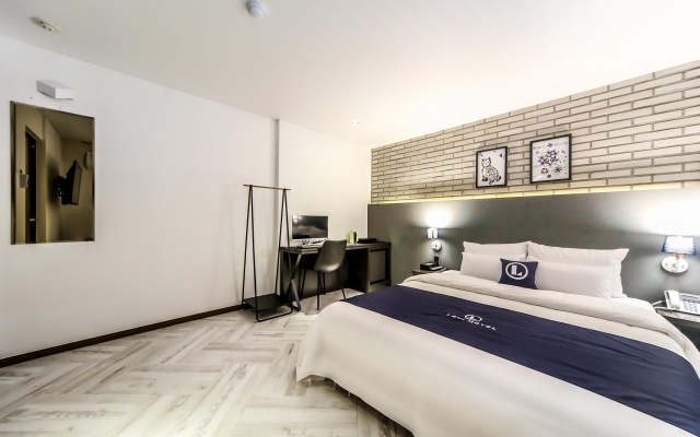 부산 재송동 엘루이(HOTEL LRUI)