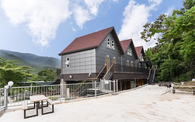 광양 반월산장펜션