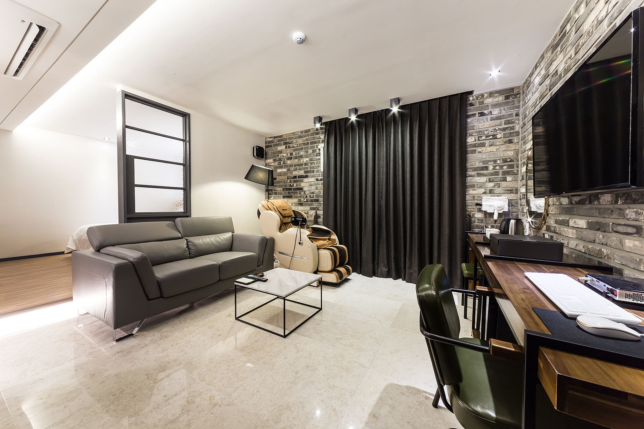 김포 드라이브인 비대면 호텔루이 이미지1