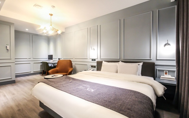 광주 송정역 호텔 더솔