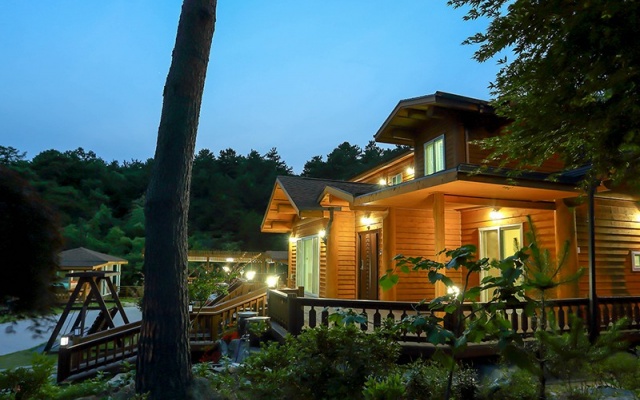 예산 아리아오투펜션