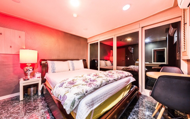 영등포시장역 맥스모텔