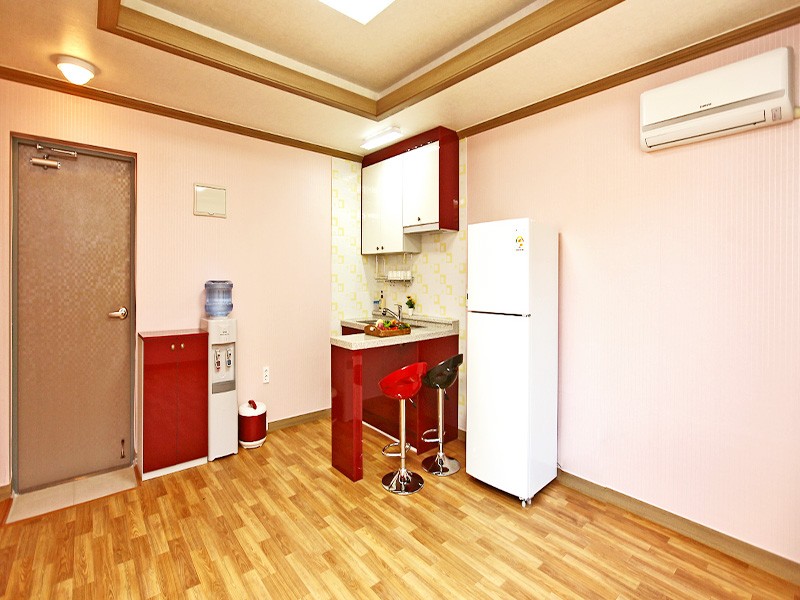 https://yaimg.yanolja.com/v5/2019/01/09/11/5c355cd0184415.61783790.jpg