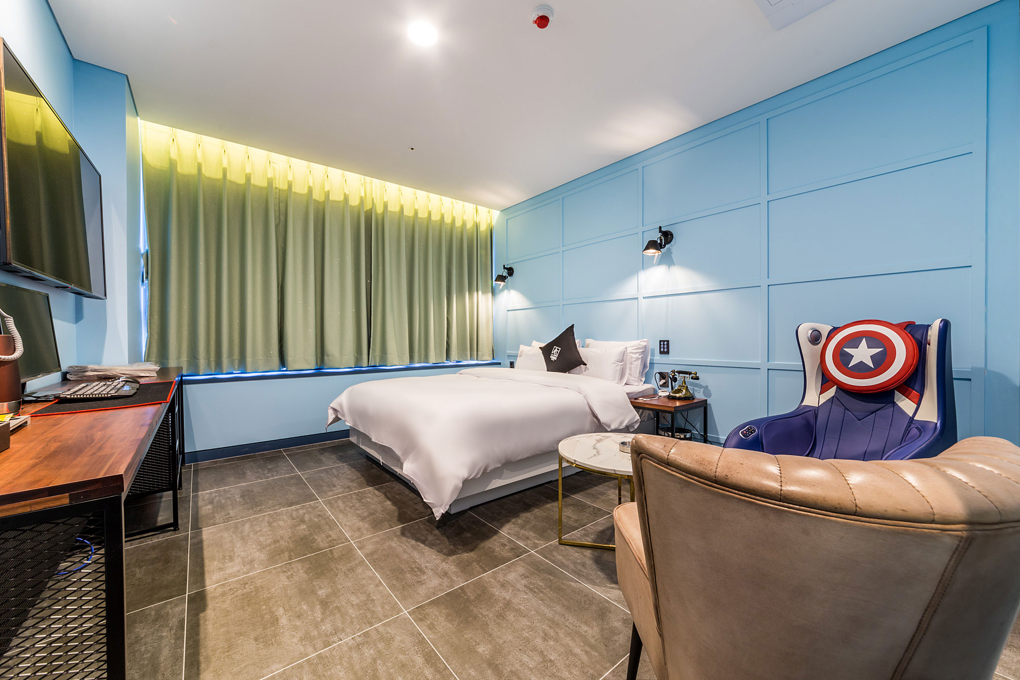 room detail thumbnail 0