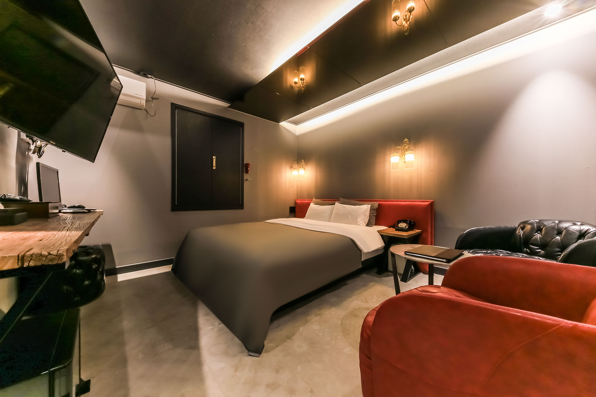 Superior double  룸서비스 조식포함 