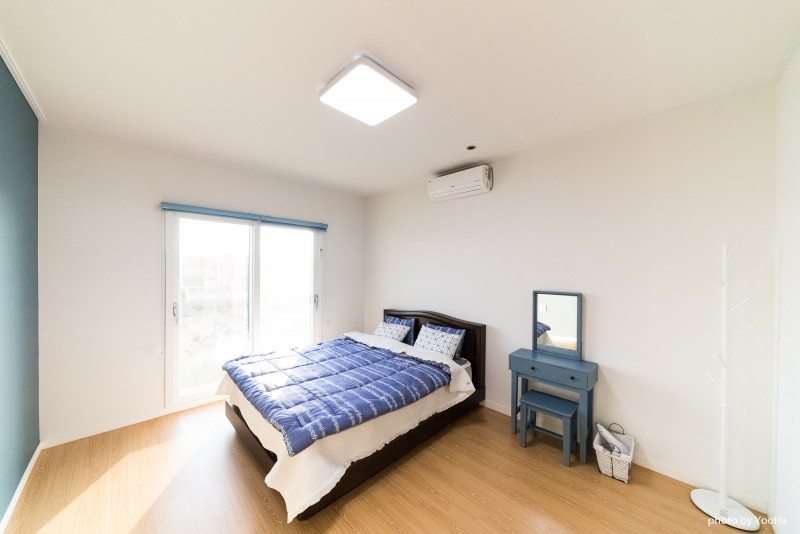 https://yaimg.yanolja.com/v5/2019/04/18/13/5cb8019ce32033.08779821.jpg