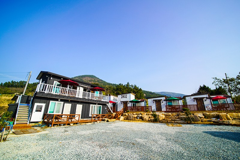 https://yaimg.yanolja.com/v5/2019/04/28/11/5cc50a4a62b424.30300215.jpg