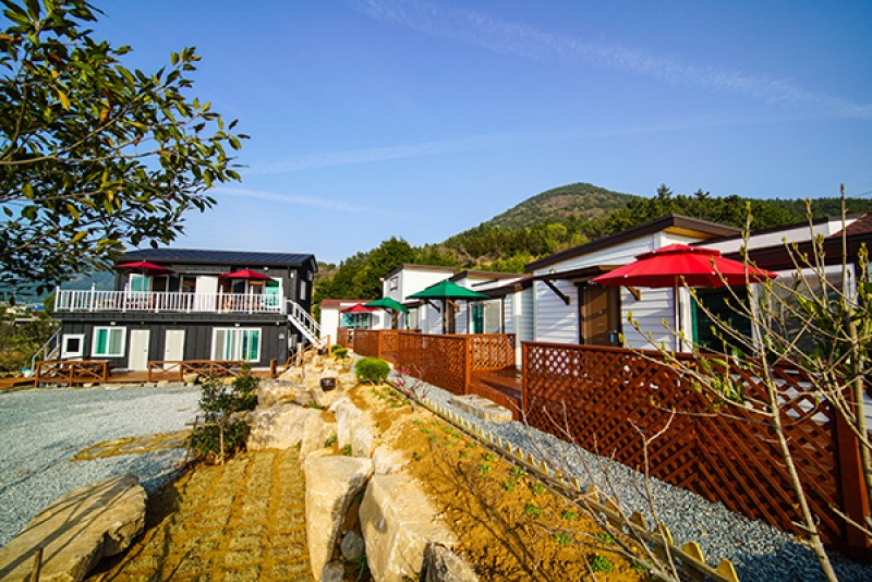 https://yaimg.yanolja.com/v5/2019/04/28/11/5cc50a4b22acf5.30035669.jpg