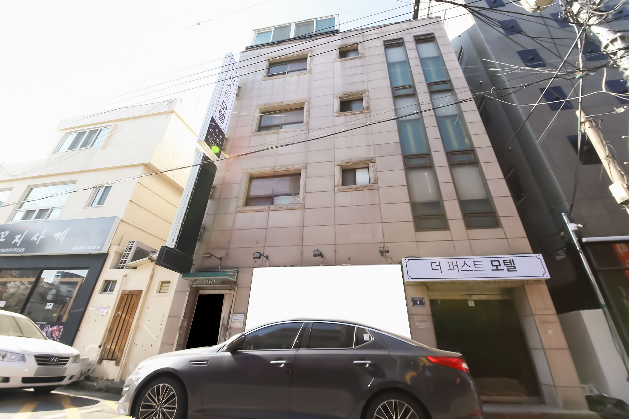 진주 더퍼스트 외관
