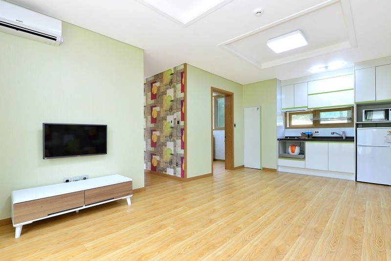 https://yaimg.yanolja.com/v5/2019/06/03/15/5cf4bf60d33f83.66826165.jpg