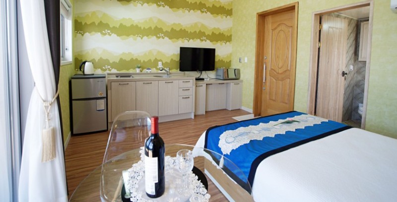 https://yaimg.yanolja.com/v5/2019/06/18/15/5d0884091ee885.92347199.jpg