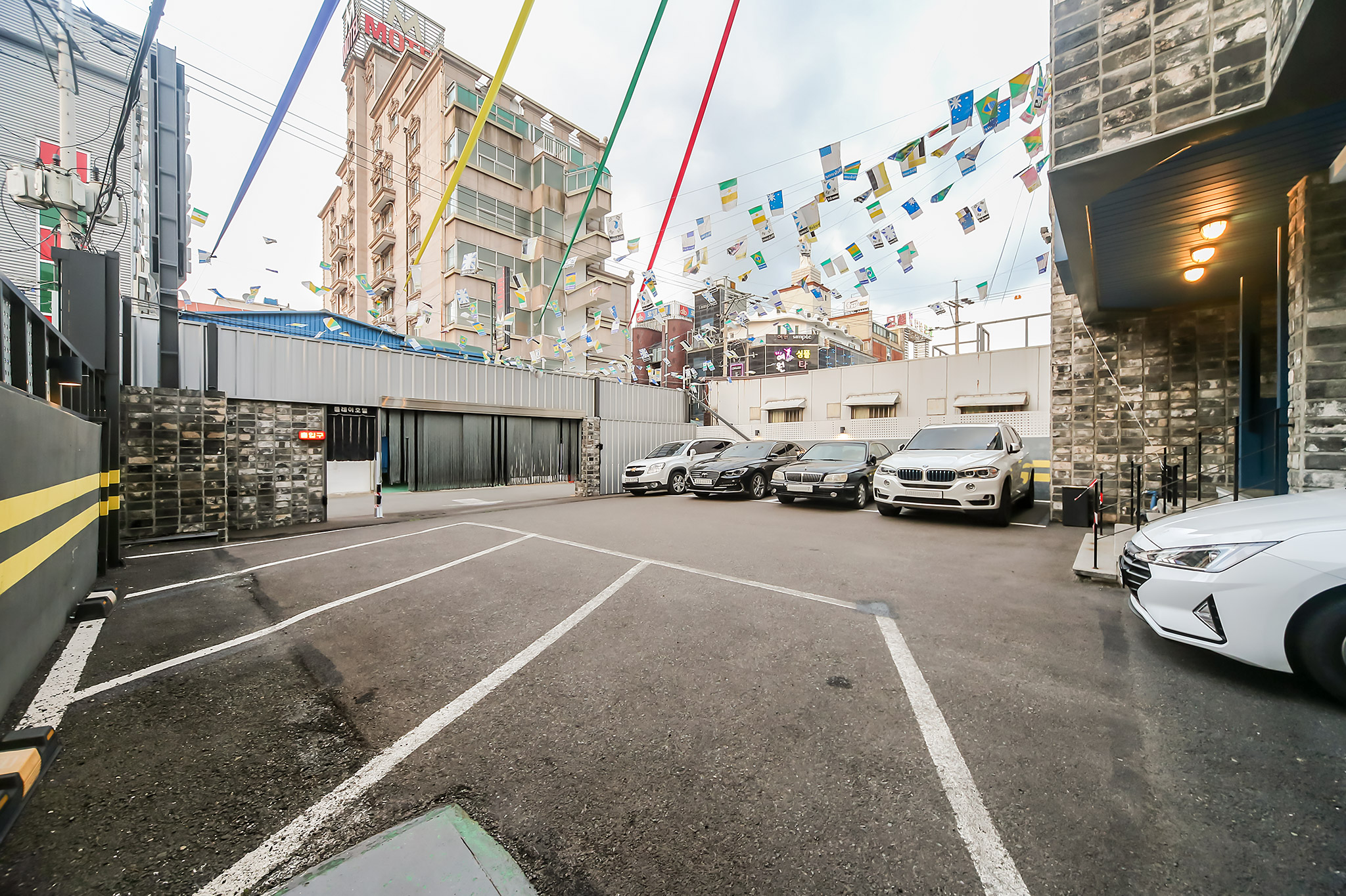 포항 대잠동 호텔 플레이(PLAY) 외관