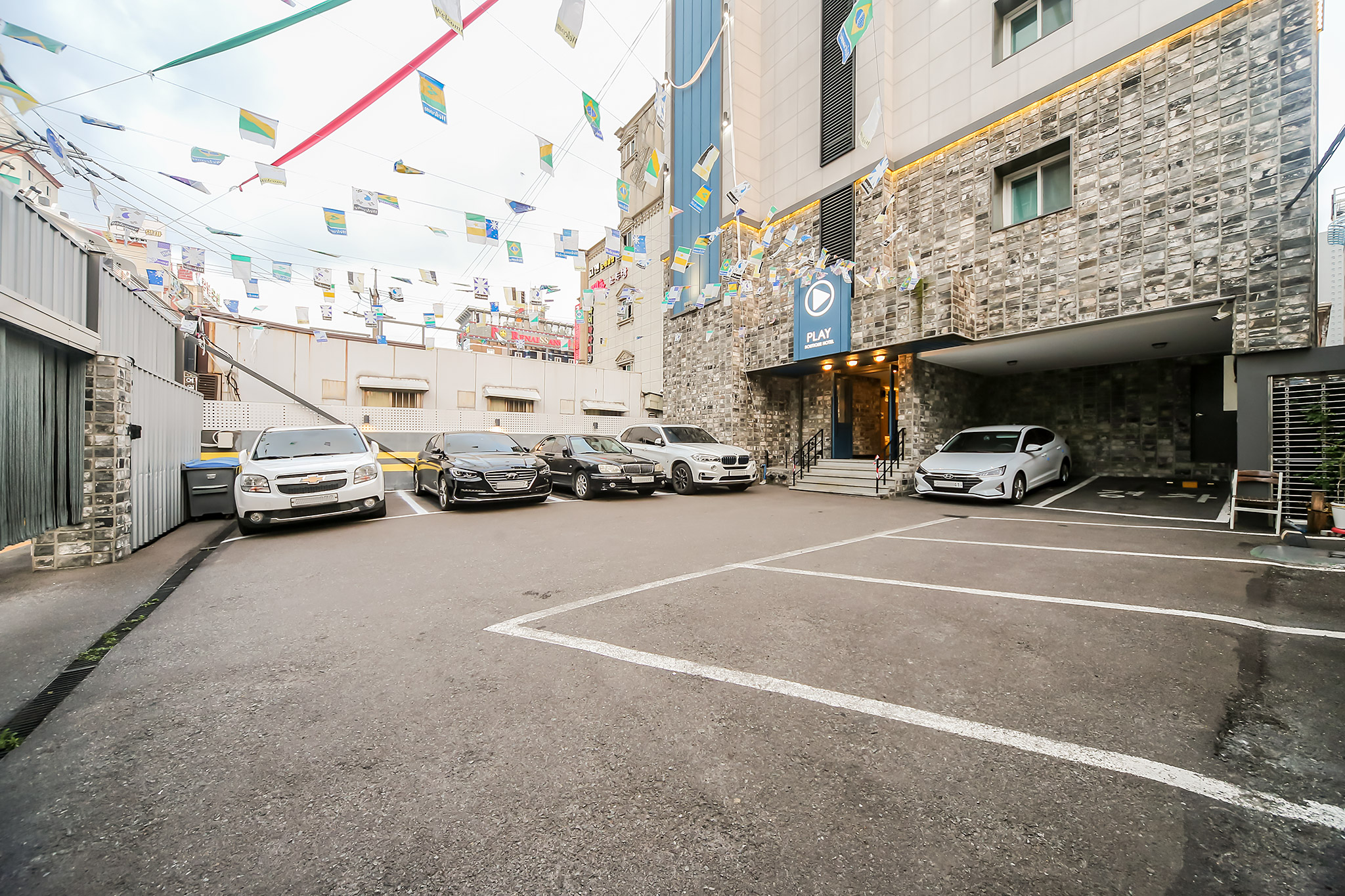 포항 대잠동 호텔 플레이(PLAY) 외관