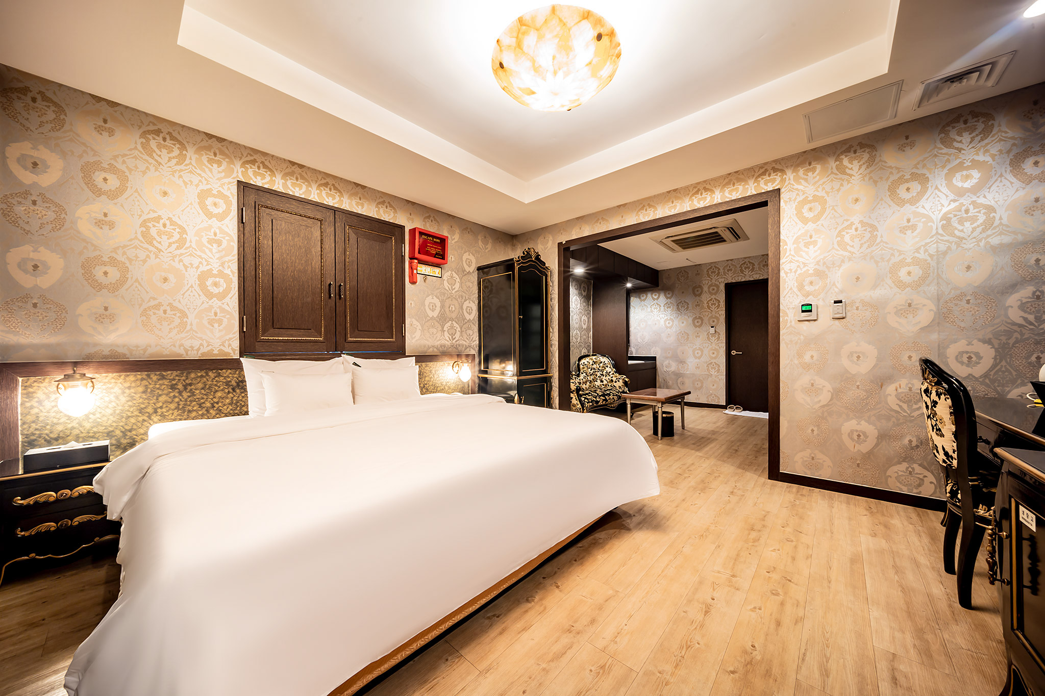 인덕원 센트럴 호텔 썸네일4