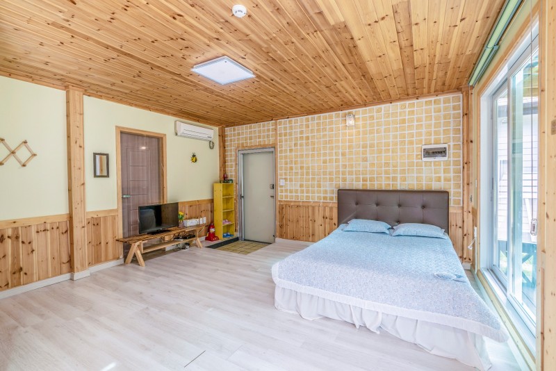 https://yaimg.yanolja.com/v5/2019/08/29/12/5d674689817cb5.02534897.jpg