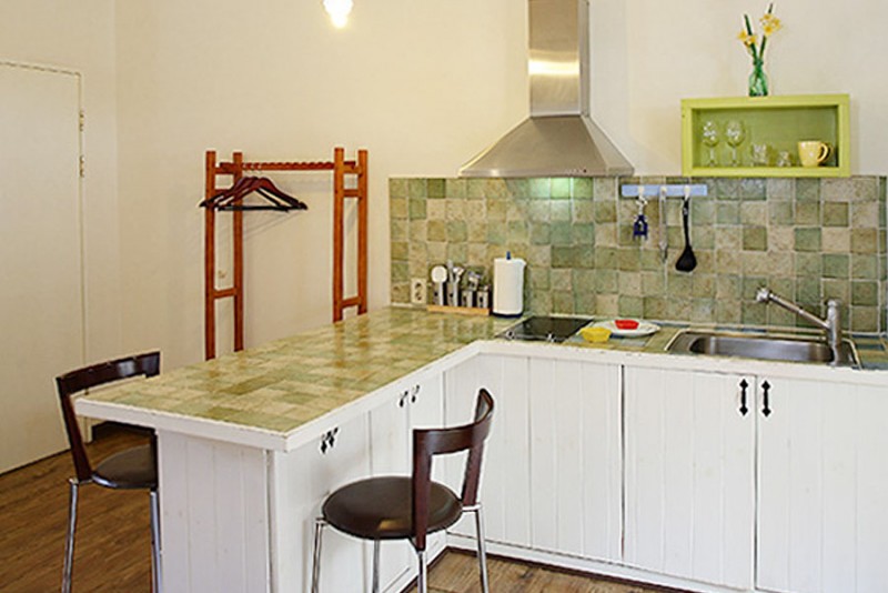 https://yaimg.yanolja.com/v5/2019/11/12/18/5dca819564c745.93828609.jpg