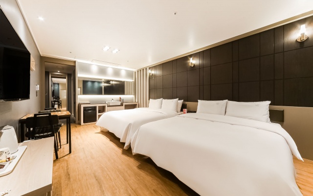 부산 남포동 HOTEL LIN (린)