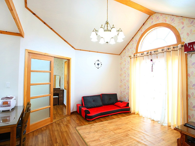 https://yaimg.yanolja.com/v5/2019/12/10/13/5def225cd18d10.64088859.JPG