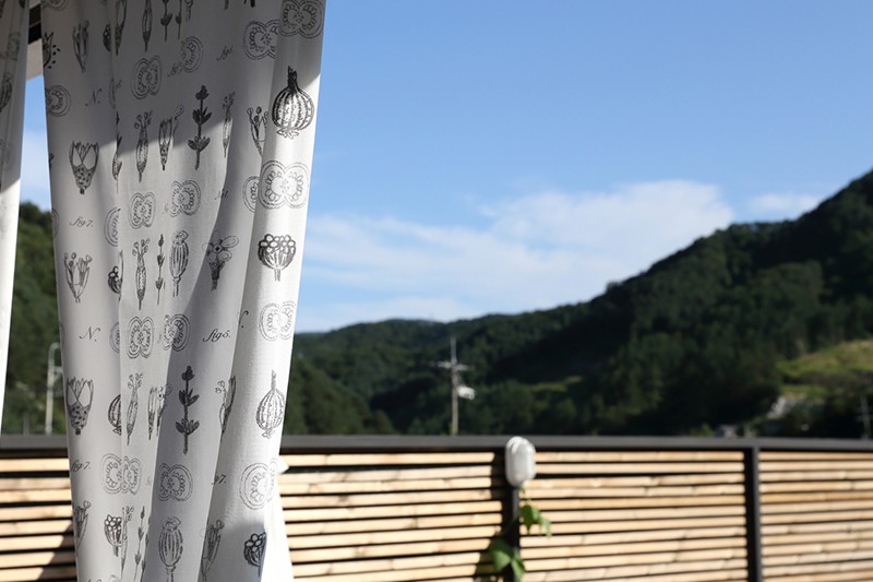 https://yaimg.yanolja.com/v5/2020/01/23/10/5e28fad4e54b13.94176572.jpg