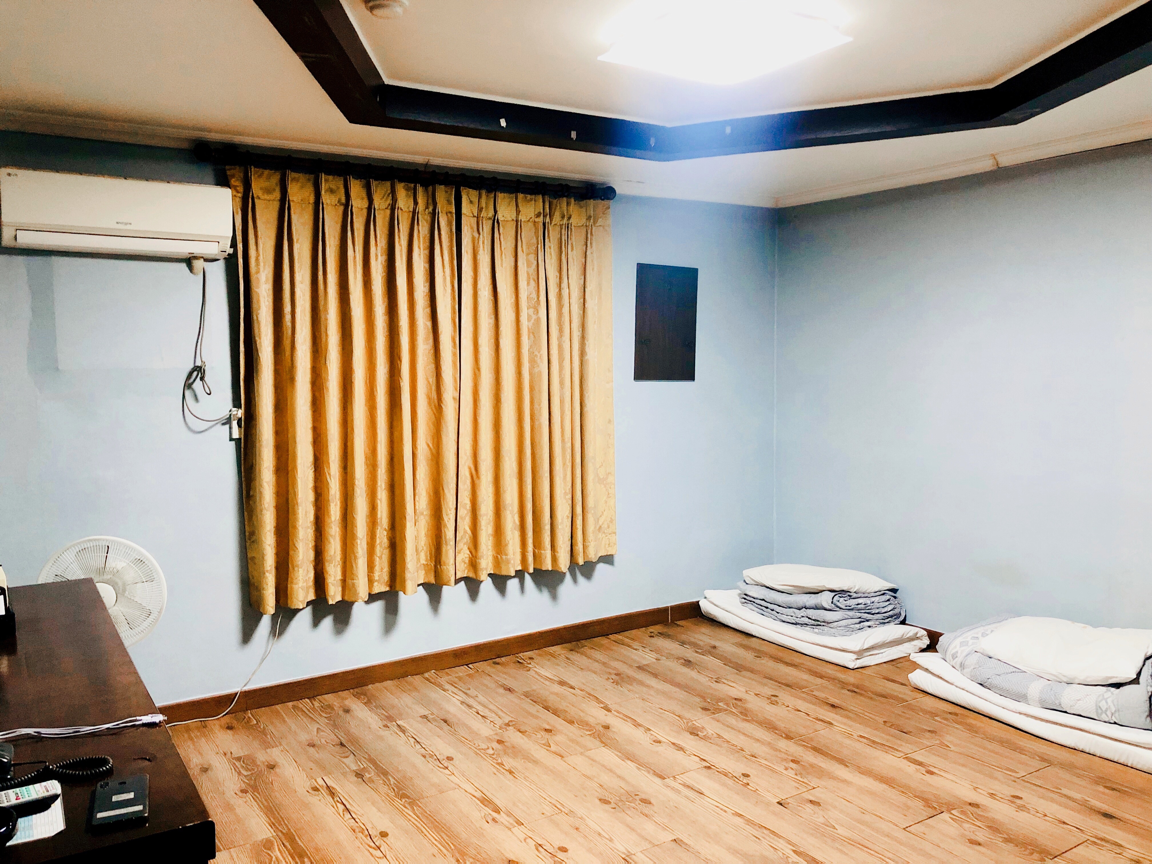 room detail thumbnail 0