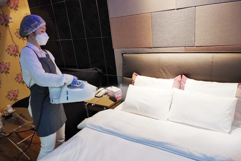 충주 헤라 객실