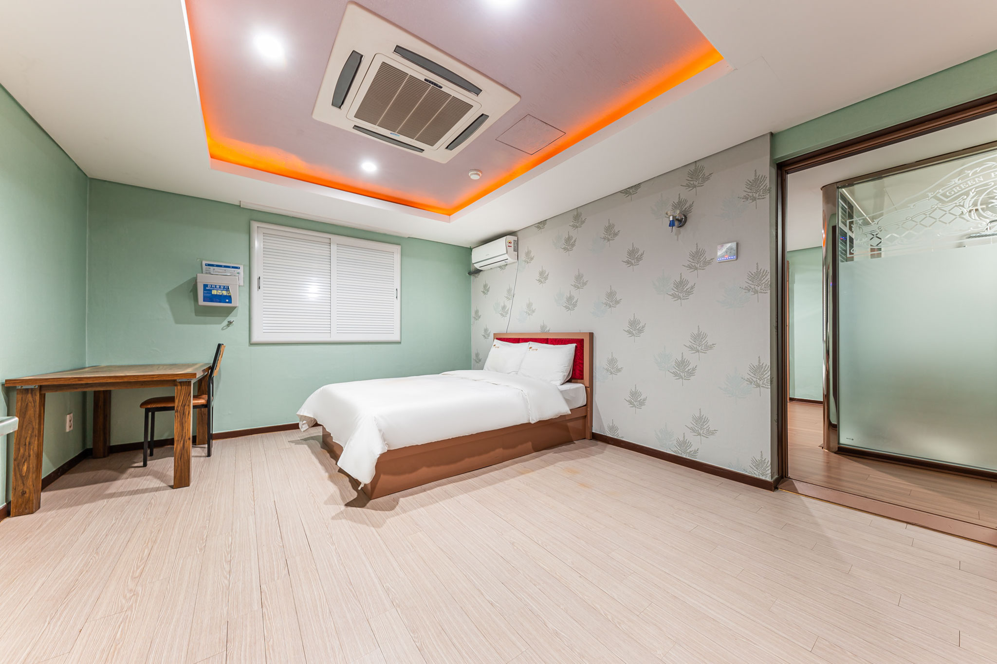 2룸 폔션형 가족룸