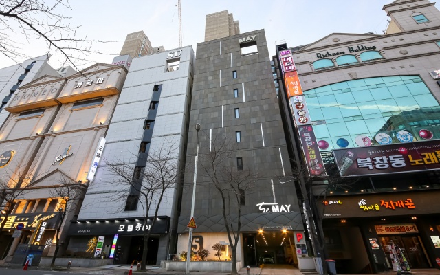 광주 상무 호텔 더 메이