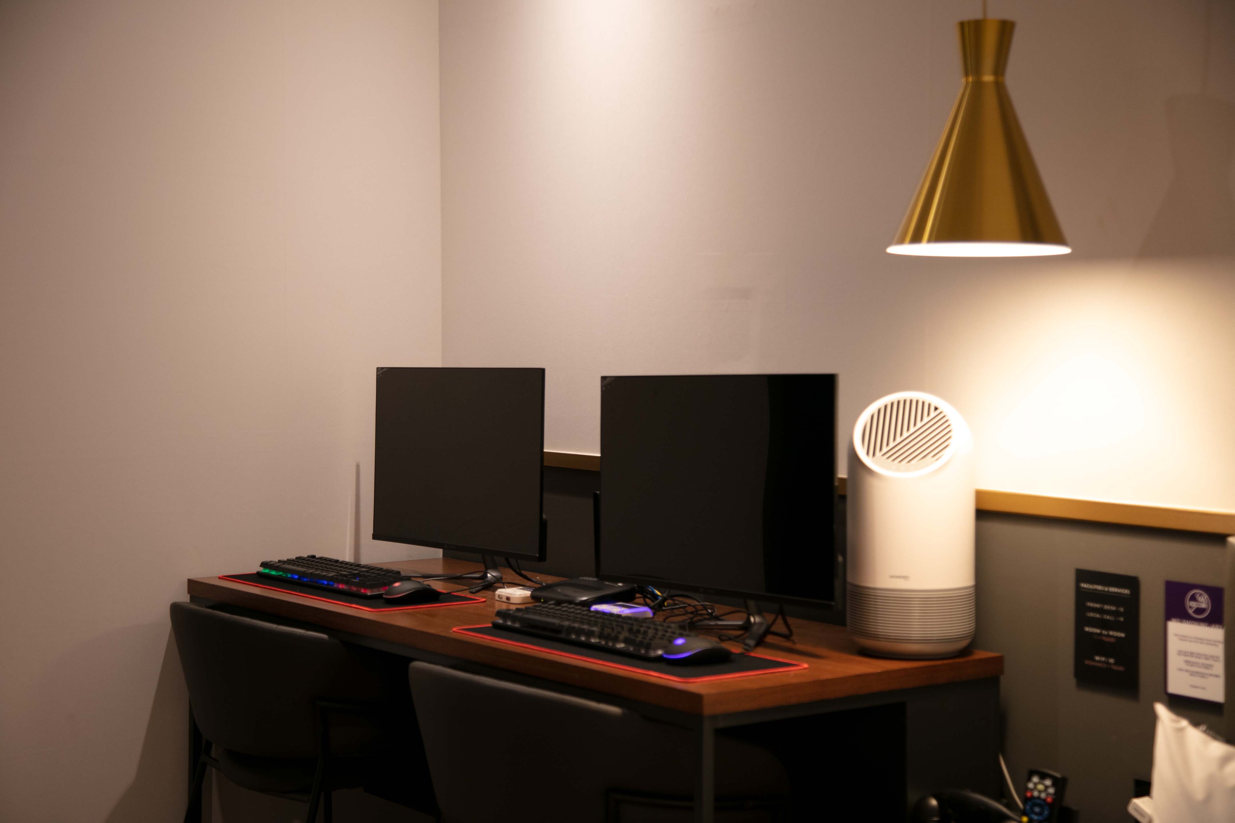 room detail thumbnail 2