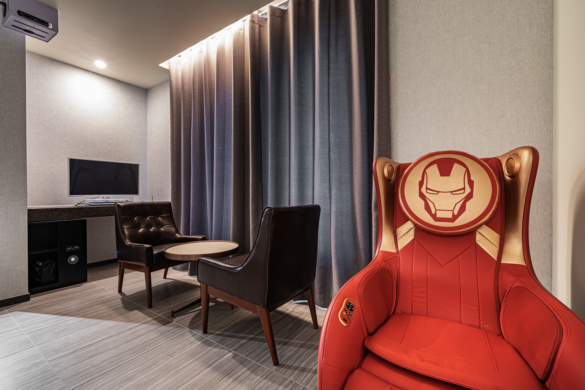 room detail thumbnail 1