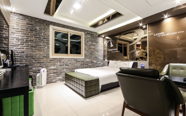 진주 호텔 오늘