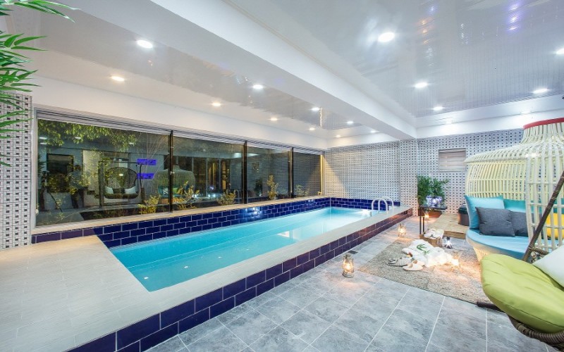 room detail thumbnail 2