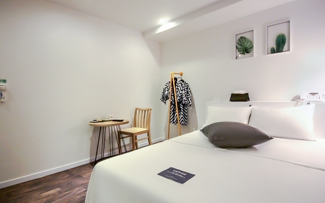 울산 삼산 YAM 울산삼산점 (태화강 인근)