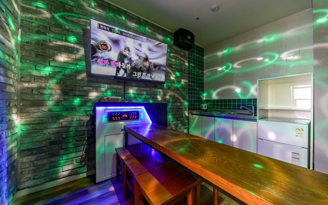 대구 본리동 부띠끄호텔 5월