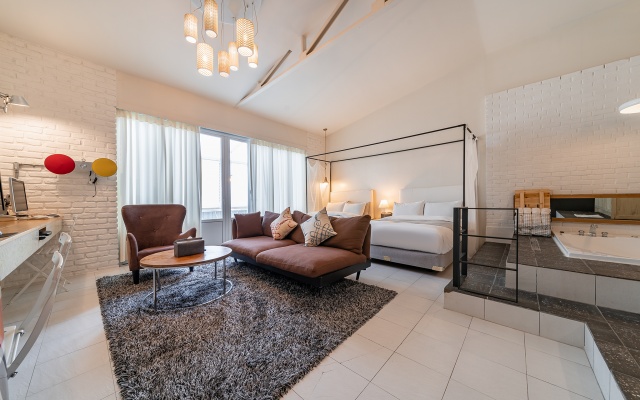 천호 AUGUST(8월)HOTEL