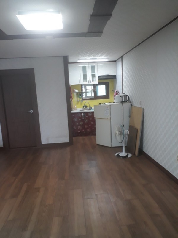 https://yaimg.yanolja.com/v5/2020/07/28/11/5f1f8c455685a7.37975086.jpg
