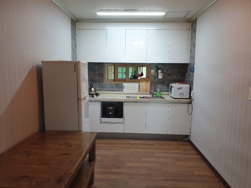 https://yaimg.yanolja.com/v5/2020/08/07/16/5f2d05ed48ec55.01408771.jpg