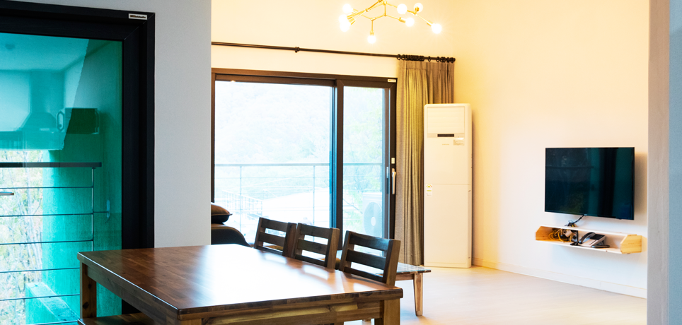  썸머 패키지B★조식+돼지바베큐 석식+사우나+무주투어패스  빌라(35평)