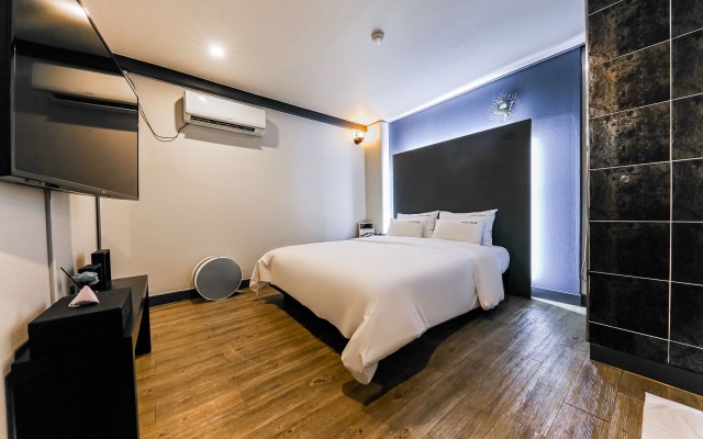 대전 용전 본(HOTEL BON)