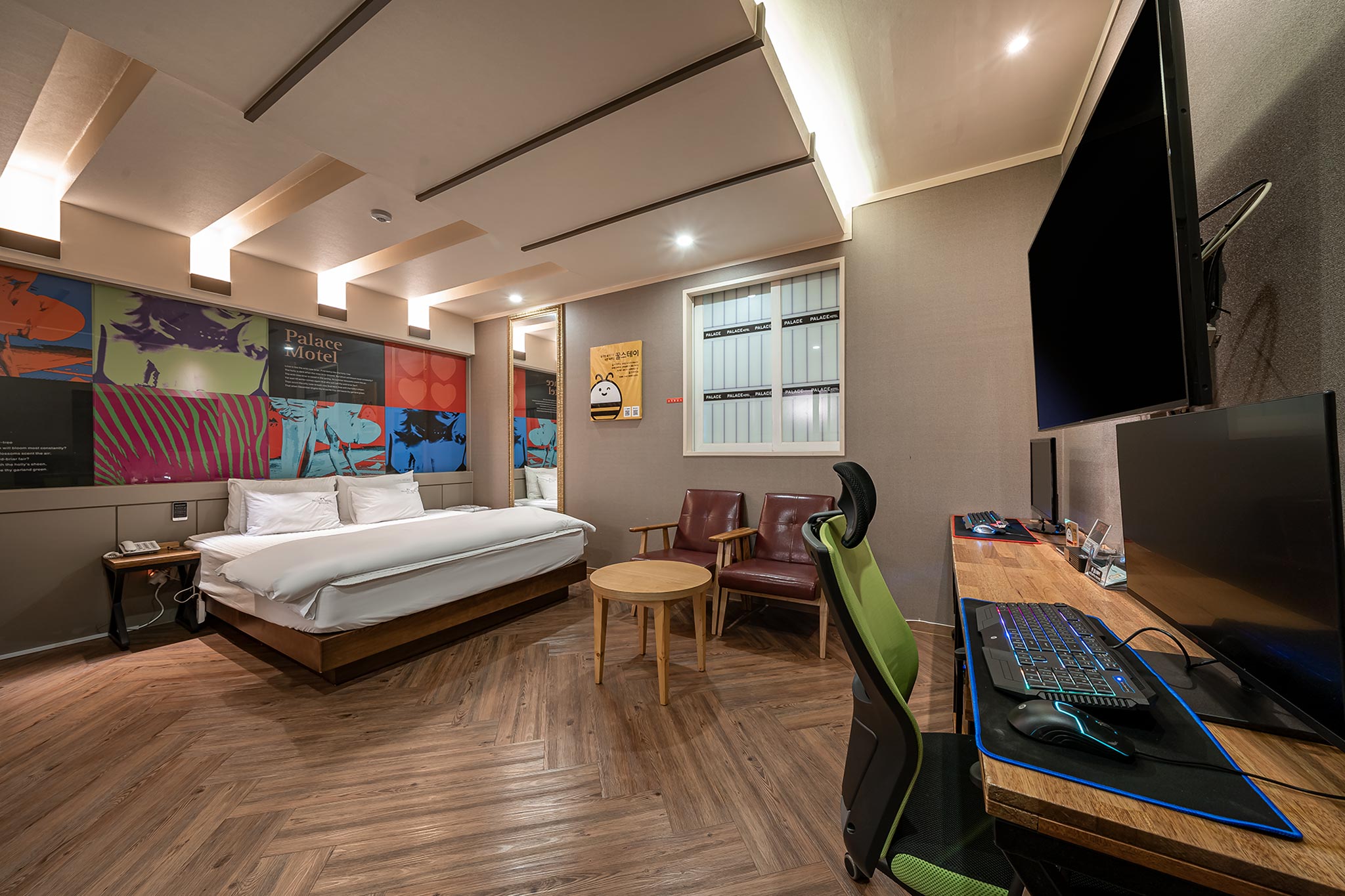 room detail thumbnail 0