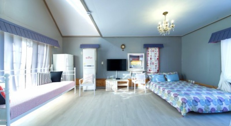https://yaimg.yanolja.com/v5/2020/12/24/10/5fe3effdb5e7e8.47211088.jpg