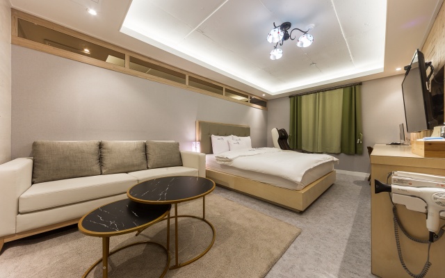 영천 정 양 호텔