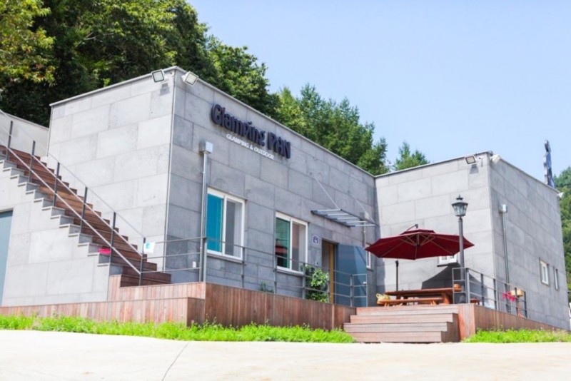 부여 판앤팜치유정원 외관
