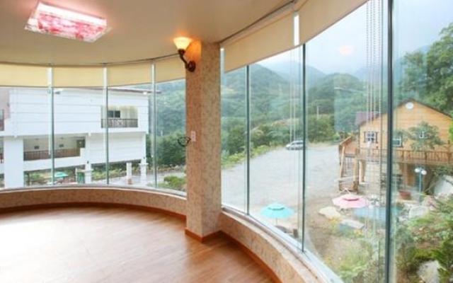 산청 지리산뷰캐슬펜션