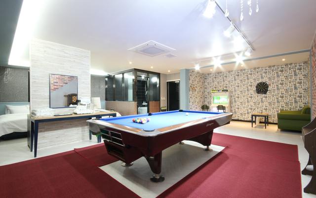 영덕 식스(SIX HOTEL)